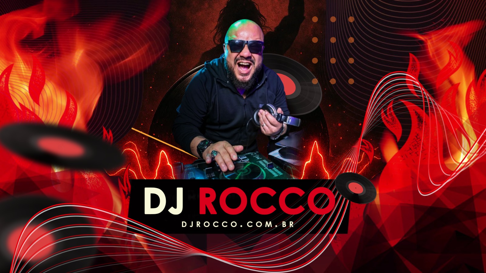 DJ Rocco performing
